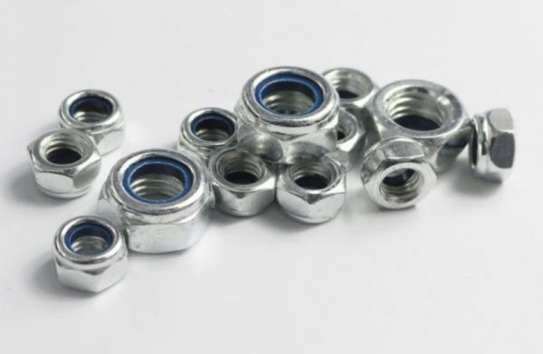 螺母：小零件里的大乾坤！